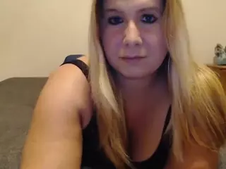 MJ's Live Sex Cam Show