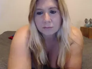 MJ's Live Sex Cam Show