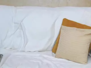 chrystalmills's Live Sex Cam Show