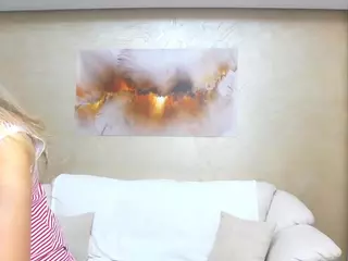 chrystalmills's Live Sex Cam Show