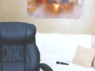 chrystalmills's Live Sex Cam Show