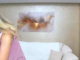 chrystalmills's Live Sex Cam Show