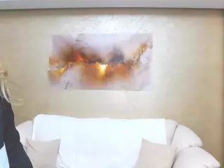 chrystalmills's Live Sex Cam Show
