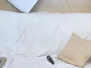 chrystalmills's Live Sex Cam Show