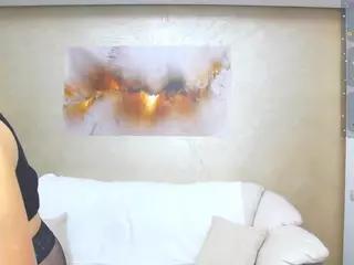 chrystalmills's Live Sex Cam Show