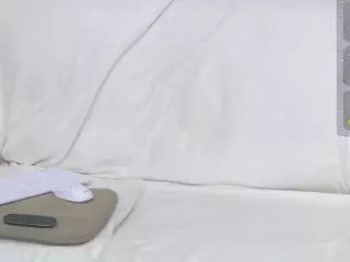 chrystalmills's Live Sex Cam Show