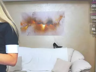 chrystalmills's Live Sex Cam Show