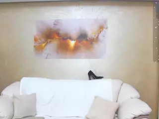 chrystalmills's Live Sex Cam Show