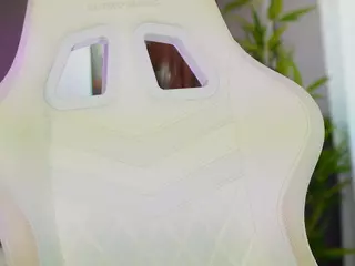 perfectt33n's Live Sex Cam Show