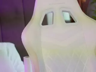 perfectt33n's Live Sex Cam Show