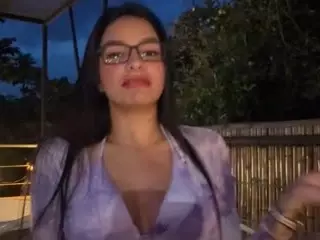 Camy Powergirl's Live Sex Cam Show