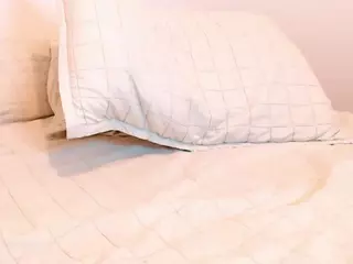 alice-fox's Live Sex Cam Show