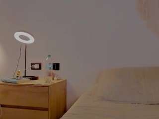Live cam show with alice-fox