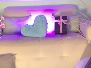 Kim Thompson's Live Sex Cam Show