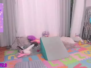FantasysShot's Live Sex Cam Show