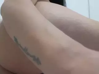 Aya_B's Live Sex Cam Show