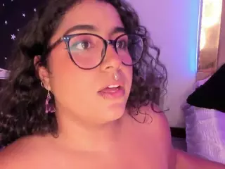 Heidy's Live Sex Cam Show
