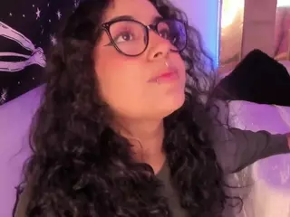 Heidy's Live Sex Cam Show