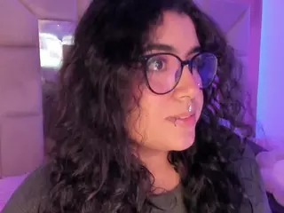 Heidy's Live Sex Cam Show