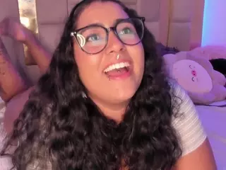 Heidy's Live Sex Cam Show