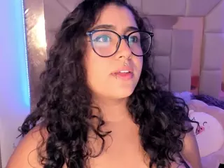 Heidy's Live Sex Cam Show