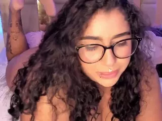 Heidy's Live Sex Cam Show