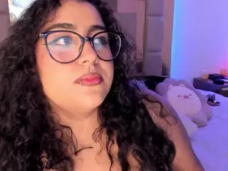 Heidy's Live Sex Cam Show