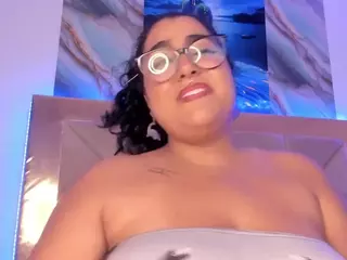 Heidy's Live Sex Cam Show
