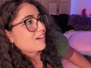 Heidy's Live Sex Cam Show