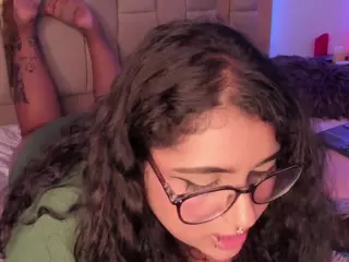 Heidy's Live Sex Cam Show