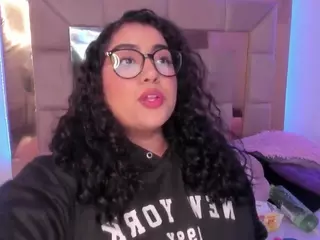 Heidy's Live Sex Cam Show