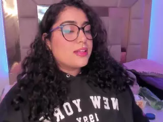 Heidy's Live Sex Cam Show