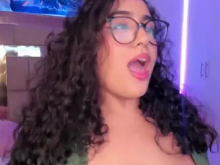 Heidy's Live Sex Cam Show
