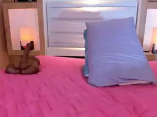 Veronica-Garcia's Live Sex Cam Show