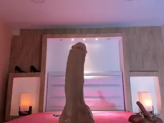 Veronica-Garcia's Live Sex Cam Show