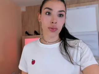 Veronica-Garcia's Live Sex Cam Show