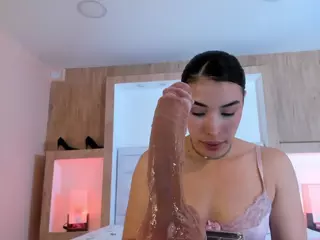 Veronica-Garcia's Live Sex Cam Show