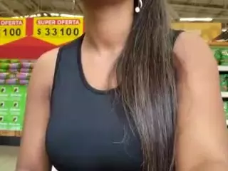 yetzat's Live Sex Cam Show