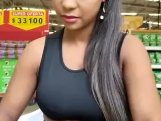 yetzat's Live Sex Cam Show
