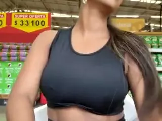 yetzat's Live Sex Cam Show