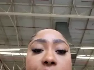 yetzat's Live Sex Cam Show
