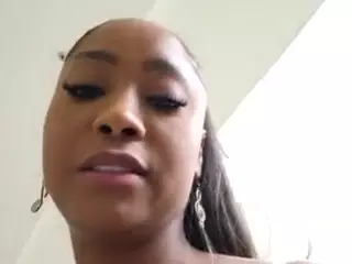 yetzat's Live Sex Cam Show