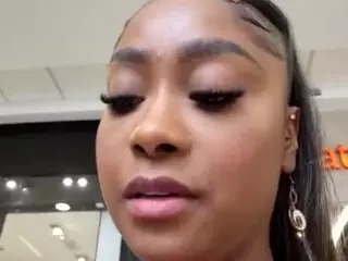 yetzat's Live Sex Cam Show