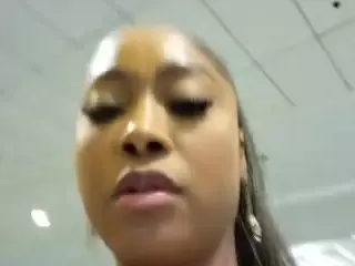 yetzat's Live Sex Cam Show