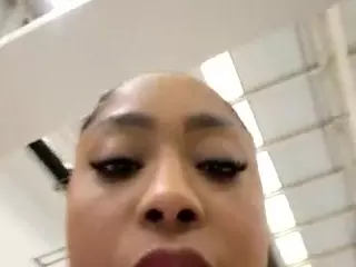 yetzat1111's Live Sex Cam Show