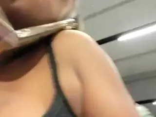 yetzat1111's Live Sex Cam Show