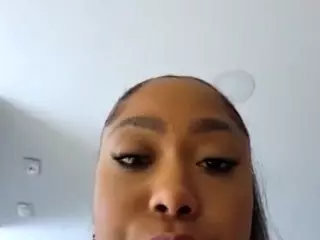 yetzat1111's Live Sex Cam Show