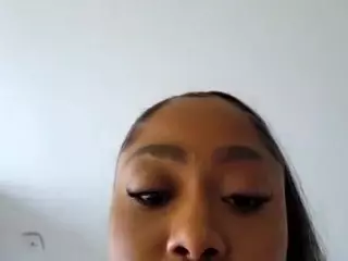 yetzat1111's Live Sex Cam Show