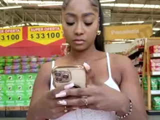 yetzat1111's Live Sex Cam Show