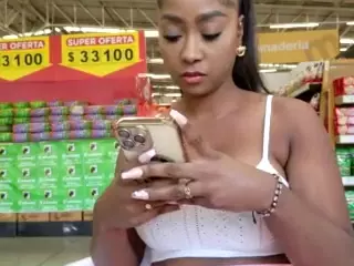 yetzat1111's Live Sex Cam Show